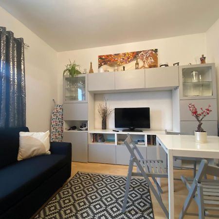 Da Giuseppe London Apartment Bagian luar foto