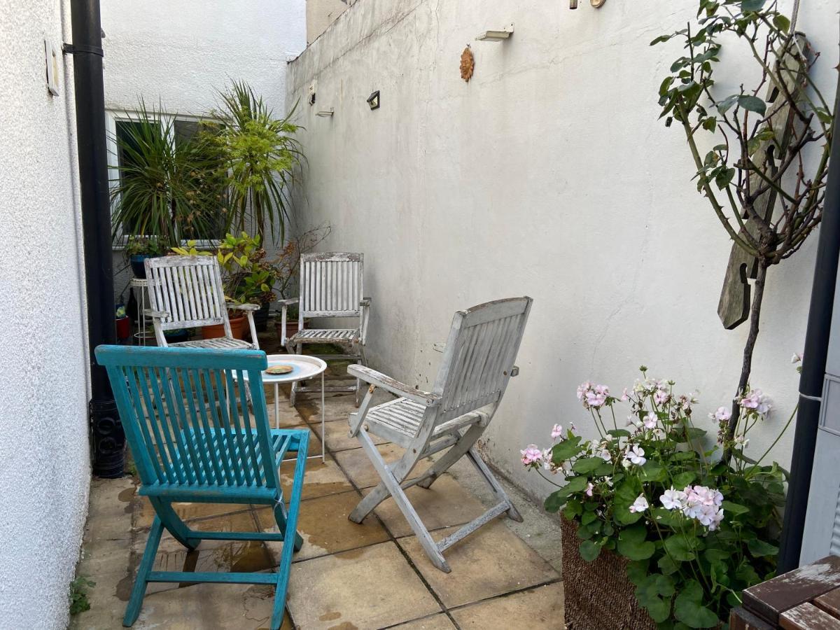 Da Giuseppe London Apartment Bagian luar foto