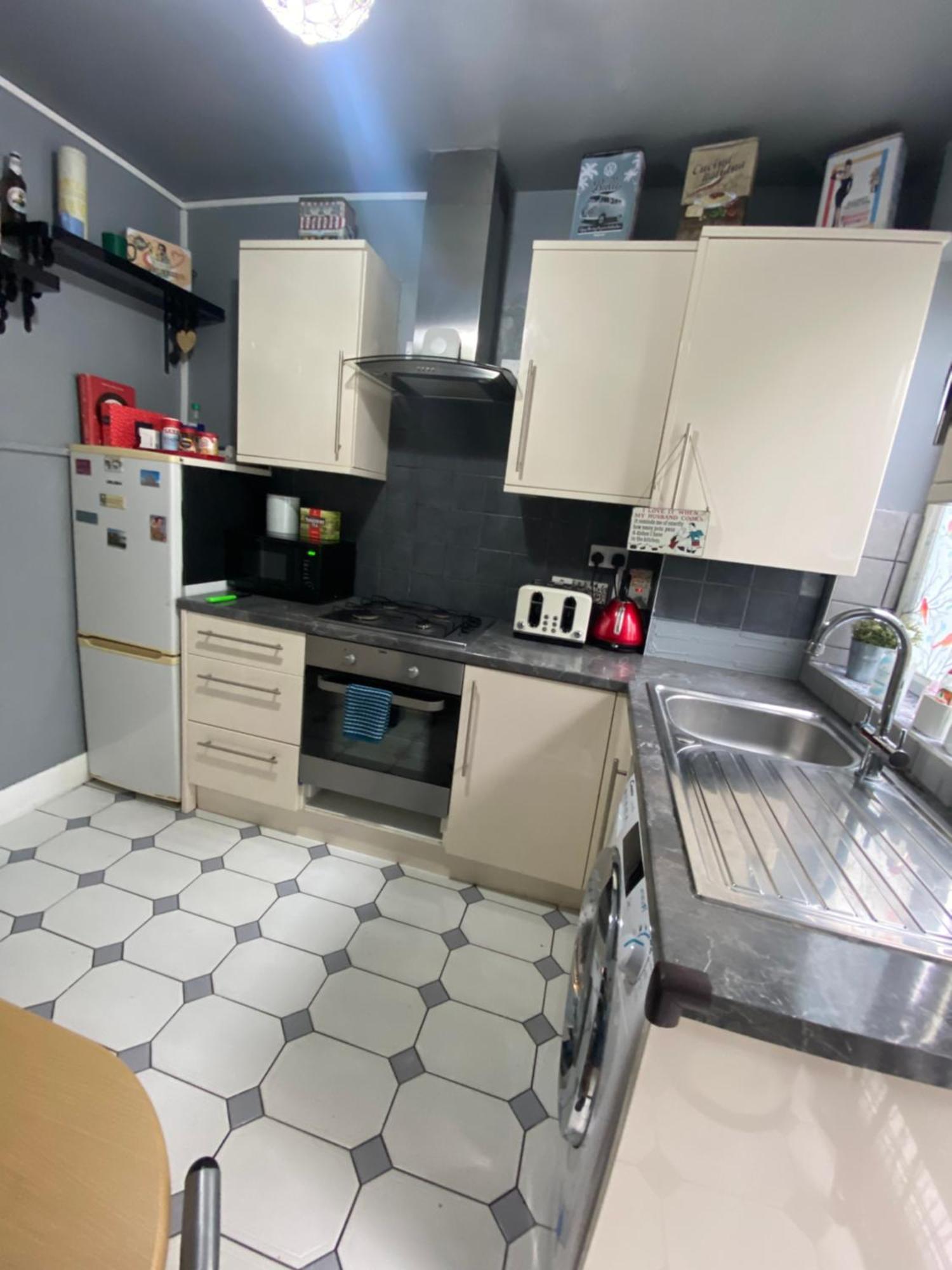 Da Giuseppe London Apartment Bagian luar foto