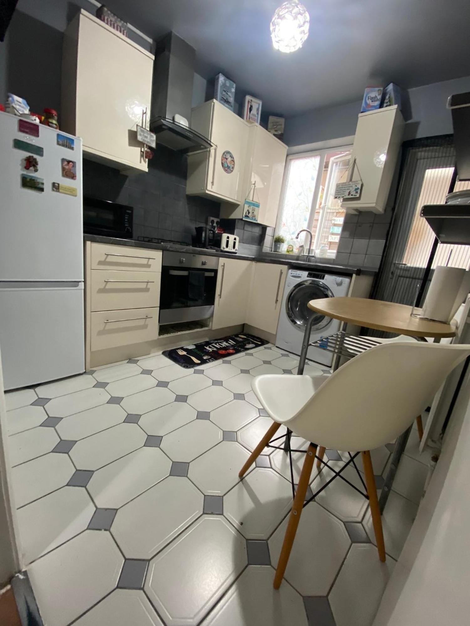 Da Giuseppe London Apartment Bagian luar foto