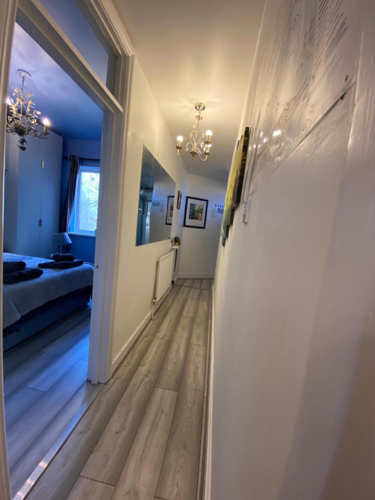 Da Giuseppe London Apartment Bagian luar foto